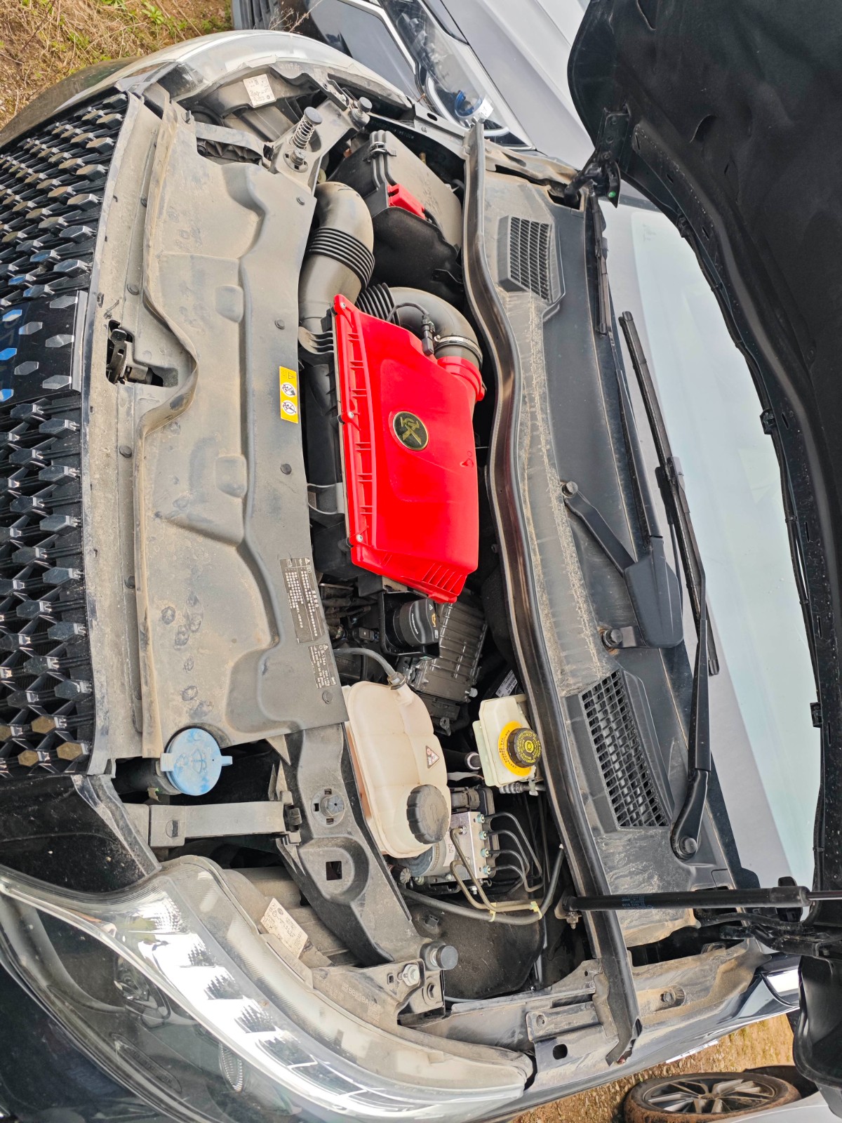 粤C23E80克蒂汽车牌小型专用客车一辆